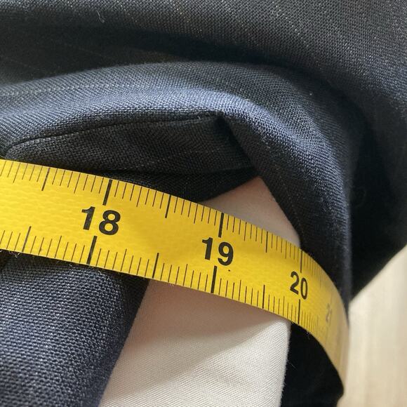 Hardy Amies Men's Navy Pinstripe Wool Blazer Size 36R Old Money Classic Preppy - Picture 4 of 13